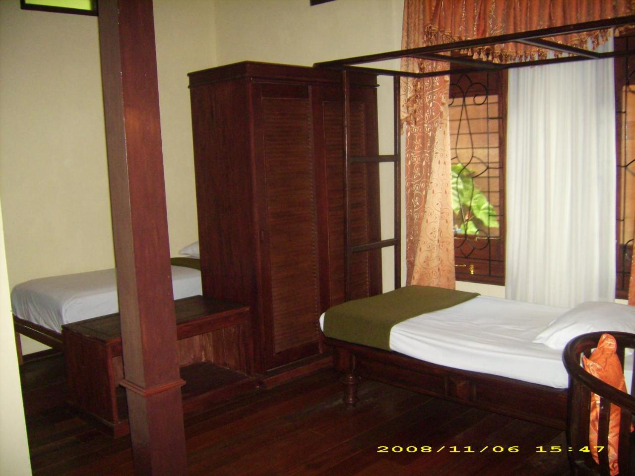 Green Valley Resort Bandungan Exterior photo